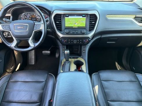 Used 2019 GMC Acadia Denali AWD/4WD image 9