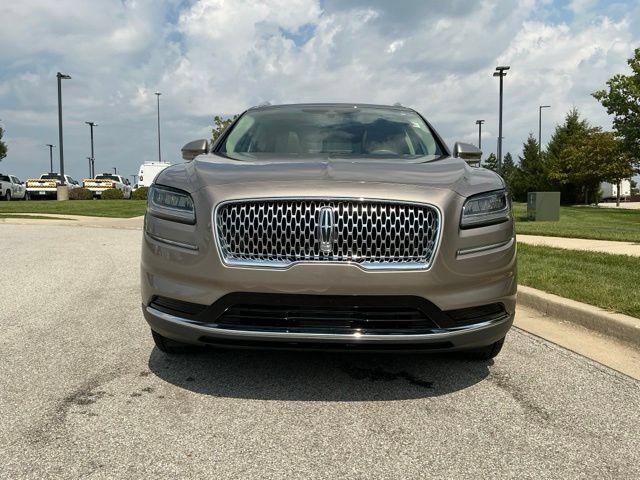 Used 2021 Lincoln Nautilus Reserve AWD/4WD image 8