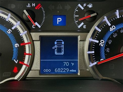 Certified 2018 Toyota 4Runner SR5 image 12