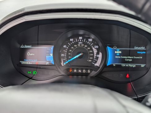 Used 2022 Ford Edge SEL w/ Convenience Package image 17