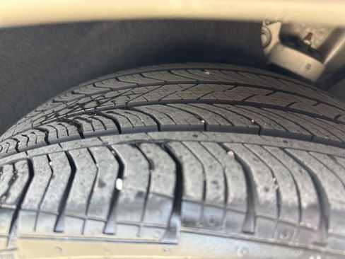 Used 2024 Chevrolet Malibu RS w/ LPO, Floor Liner Package FWD image 10