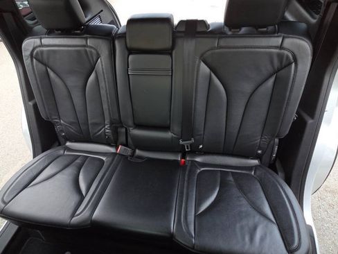 Used 2016 Lincoln MKX Select w/ Select Plus Package AWD/4WD image 28