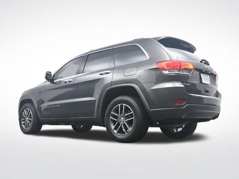 Used 2018 Jeep Grand Cherokee Limited AWD/4WD image 36