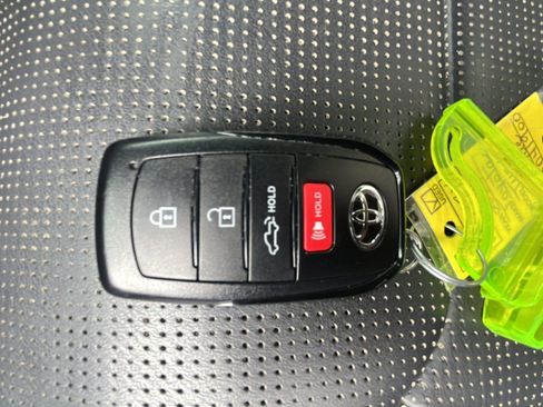 Used 2024 Toyota Tundra Capstone AWD/4WD image 22