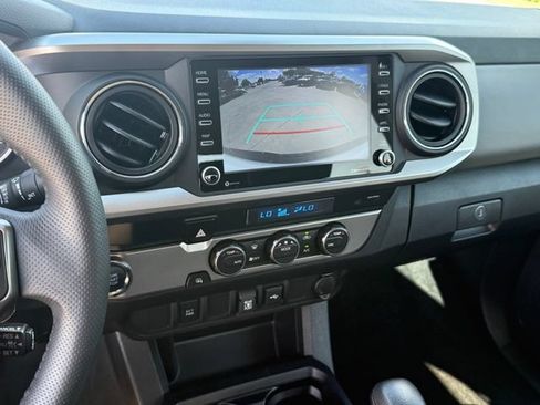 Used 2023 Toyota Tacoma SR5 RWD image 18