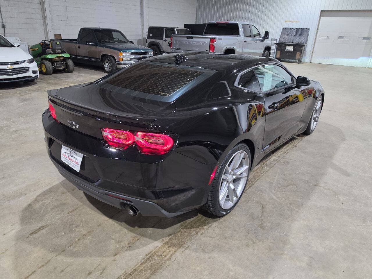 Used 2021 Chevrolet Camaro LT w/ RS Package RWD image 11