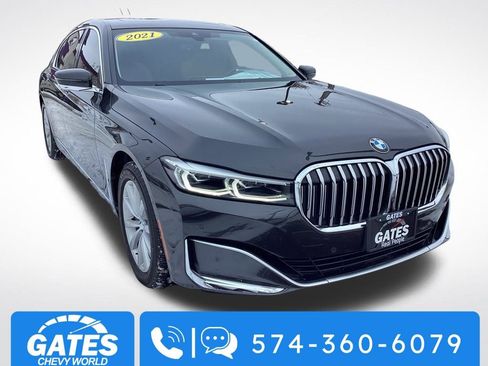 Used 2021 BMW 740i xDrive 740i xDrive w/ Premium Package image 1