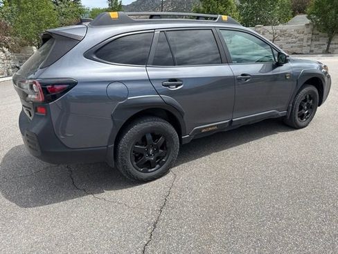 Used 2022 Subaru Outback Wilderness w/ Wilderness Package AWD/4WD image 11
