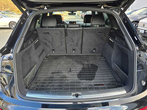 Used 2019 Audi SQ5 Prestige image 14
