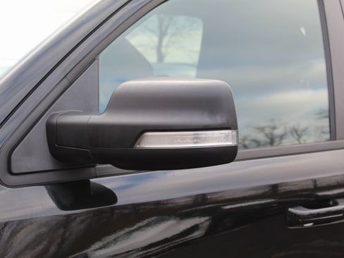 Used 2021 RAM 1500 Big Horn image 12