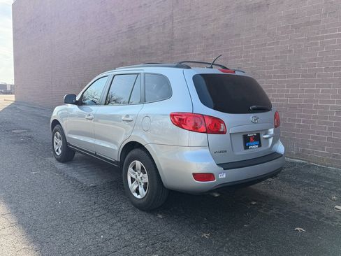 Used 2009 Hyundai Santa Fe GLS image 3
