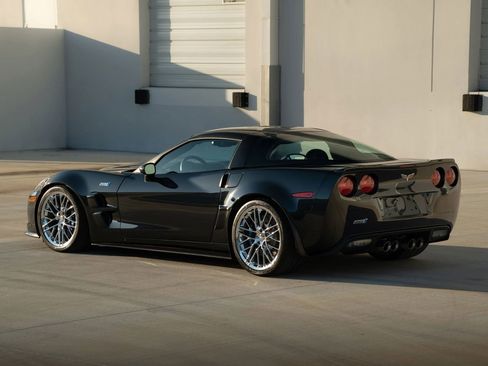 Used 2010 Chevrolet Corvette ZR1 w/ Preferred Equipment Group image 10