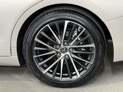 New 2025 Lexus ES 350 350 w/ Premium Package image 12