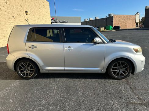 Used 2010 Scion xB image 6