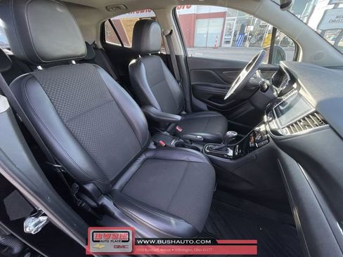 Used 2019 Buick Encore Sport Touring w/ Safety Package image 28