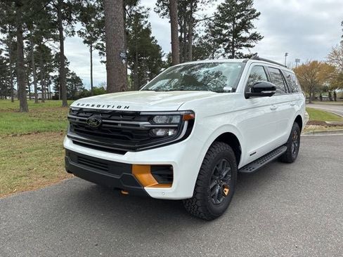 New 2026 Ford Expedition Tremor image 7