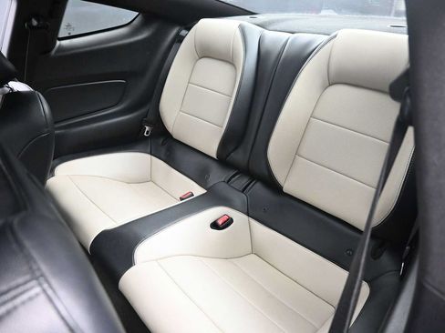 Used 2016 Ford Mustang GT Premium RWD image 11