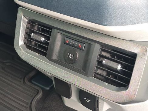 Used 2024 Ford F250 Limited w/ FX4 Off-Road Package image 17