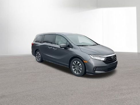 Used 2023 Honda Odyssey EX-L image 2