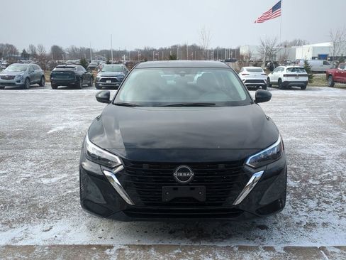 Used 2025 Nissan Sentra S image 3