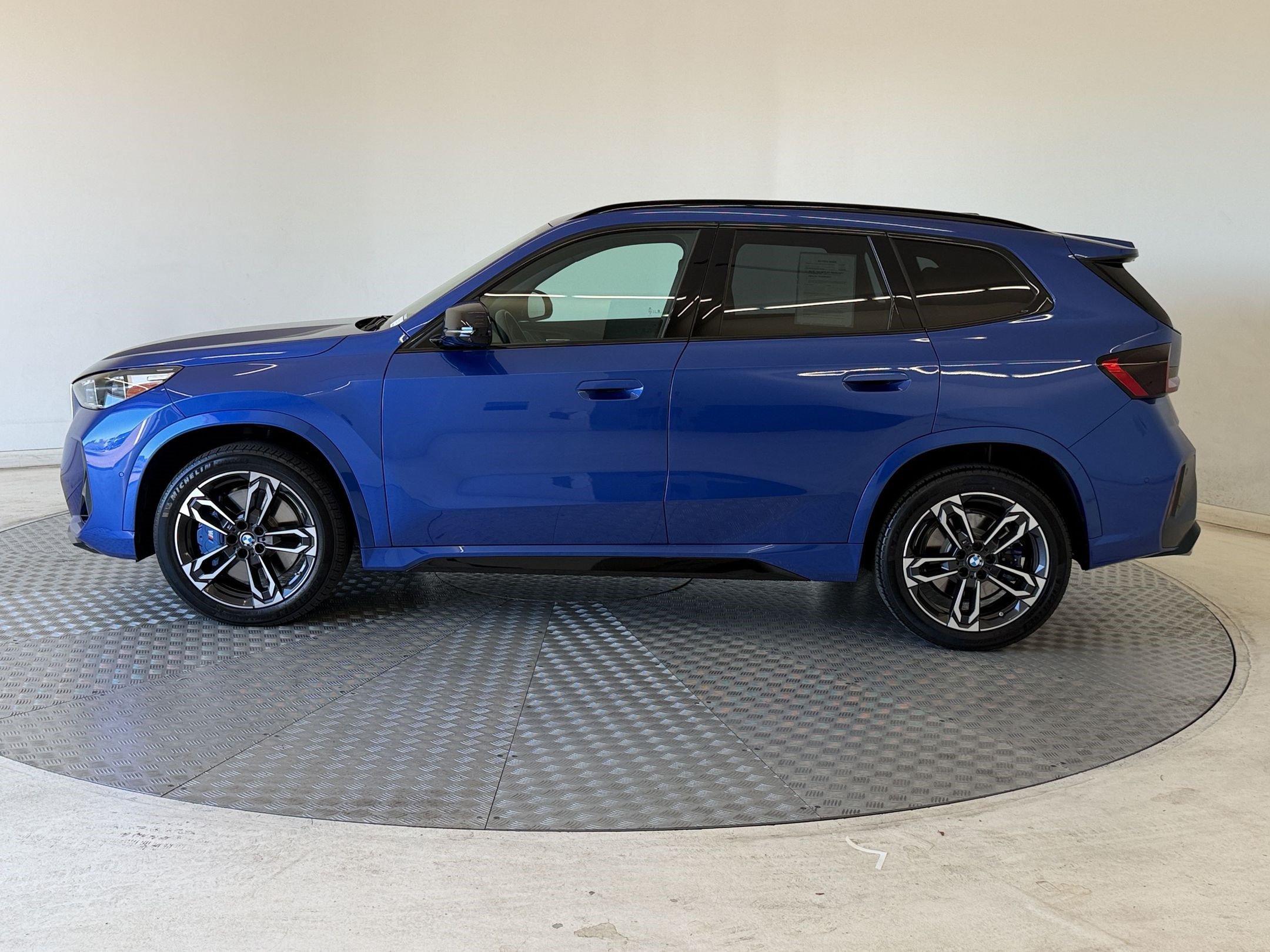 Used 2026 BMW X1 M35i AWD/4WD image 2
