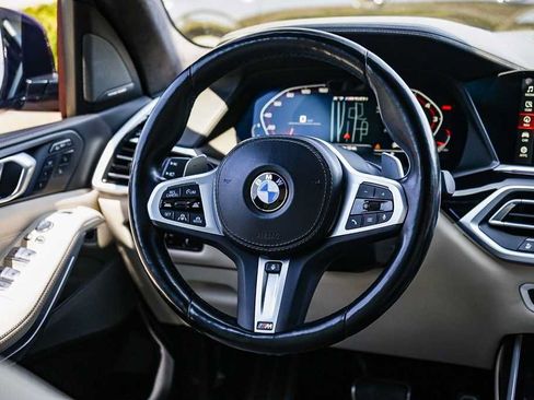 Used 2022 BMW X7 M50i w/ Dynamic Handling Package AWD/4WD image 15