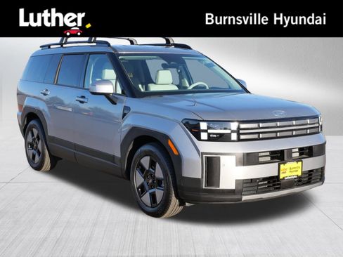 Certified 2025 Hyundai Santa Fe SEL image 1