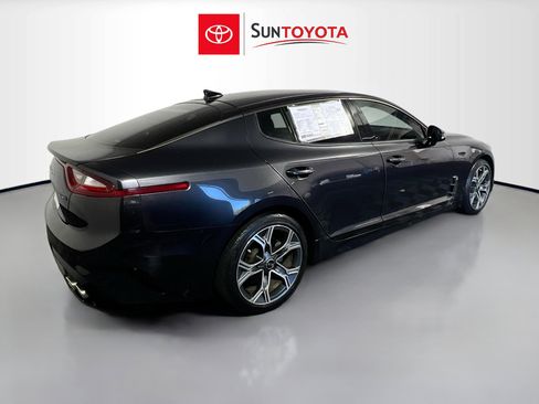 Used 2020 Kia Stinger GT-Line image 4