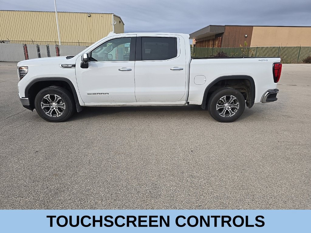 Used 2025 GMC Sierra 1500 SLT AWD/4WD image 3