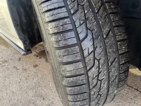 Used 2017 Toyota Prius Three Touring image 17