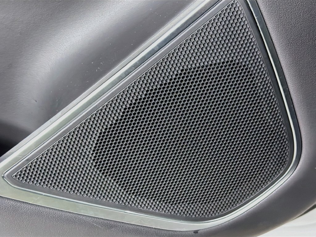 Used 2025 Jaguar F-PACE R-Dynamic S AWD/4WD image 19