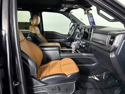 Certified 2024 Ford F350 Platinum image 35