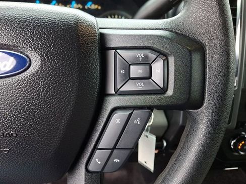 Used 2016 Ford F150 XLT image 23