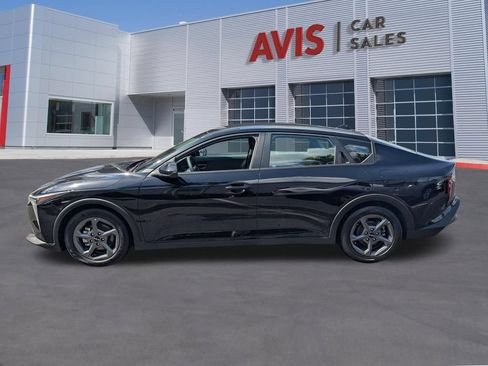 Used 2025 Kia K4 FWD image 10