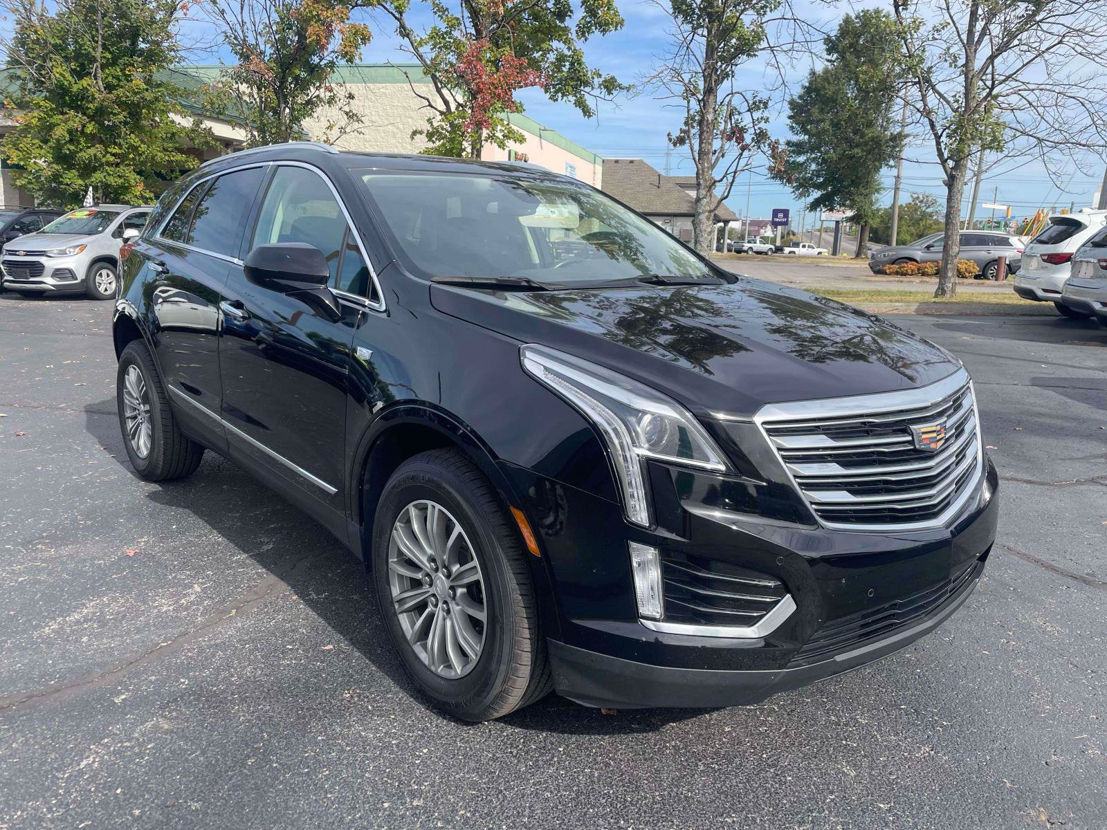Used 2019 Cadillac XT5 Luxury FWD image 1