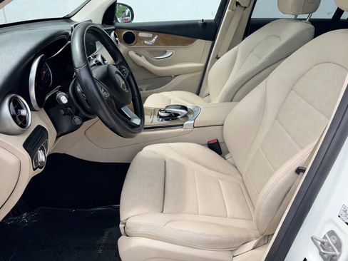 Used 2018 Mercedes-Benz GLC 300 image 12