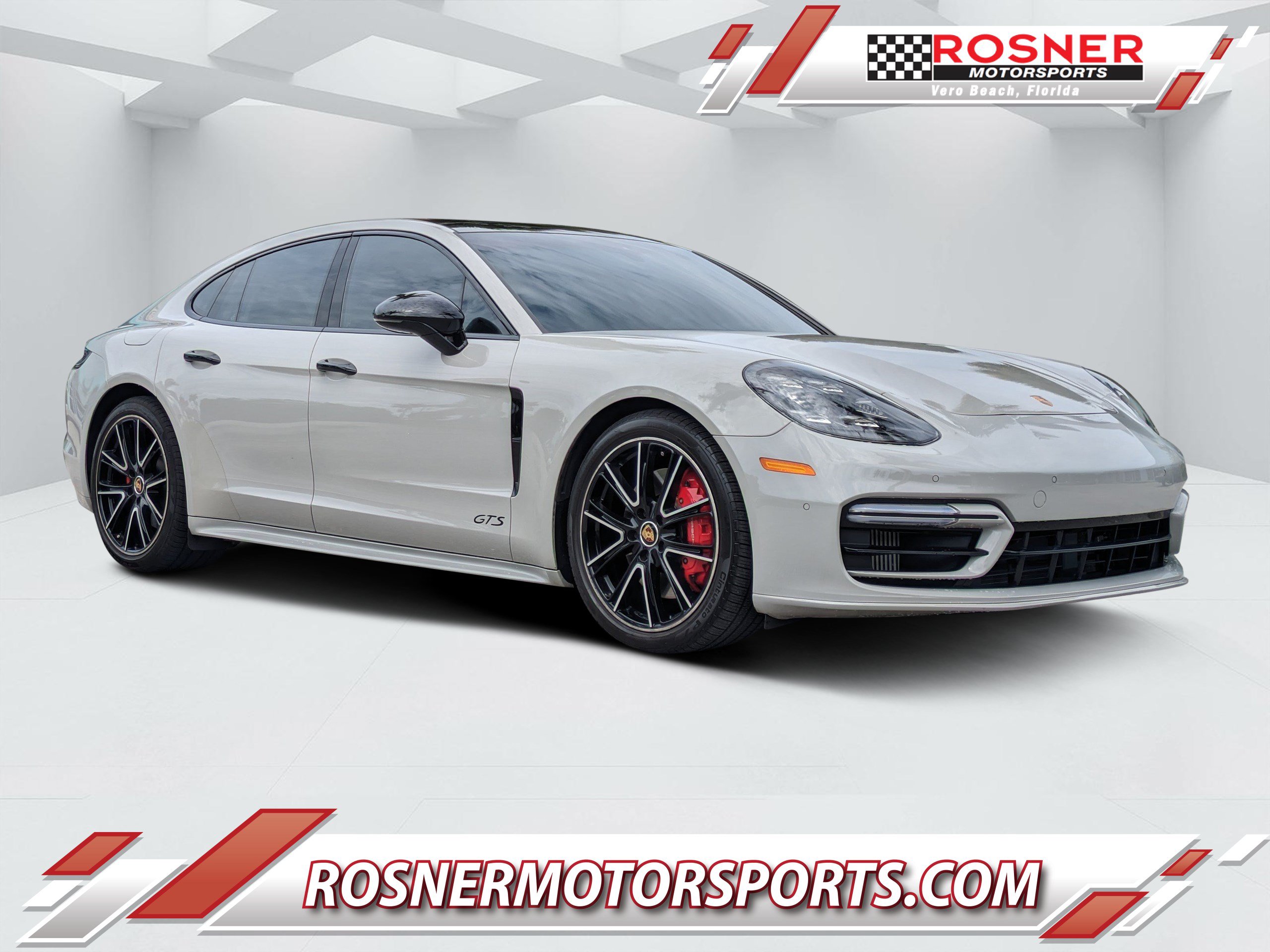 Used 2022 Porsche Panamera GTS w/ Premium Package AWD/4WD image 1