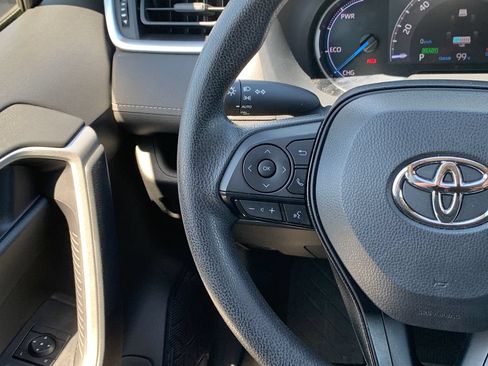 Used 2025 Toyota RAV4 XLE w/ Convenience Package AWD/4WD image 14