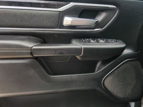 Used 2020 RAM 1500 Big Horn AWD/4WD image 30