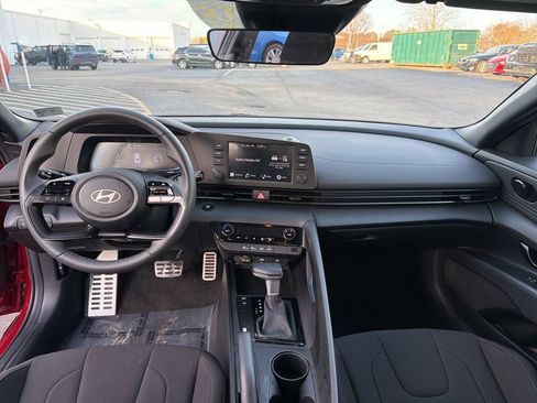 New 2025 Hyundai Elantra Sport image 19