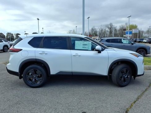 New 2026 Nissan Rogue SV FWD image 2