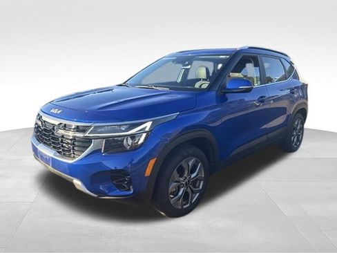 Certified 2024 Kia Seltos S AWD/4WD image 1