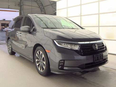 Used 2023 Honda Odyssey EX-L image 4