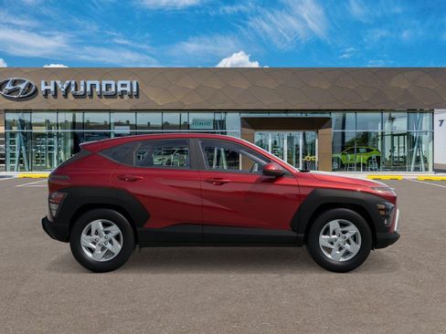 New 2027 Hyundai Kona SE FWD image 7
