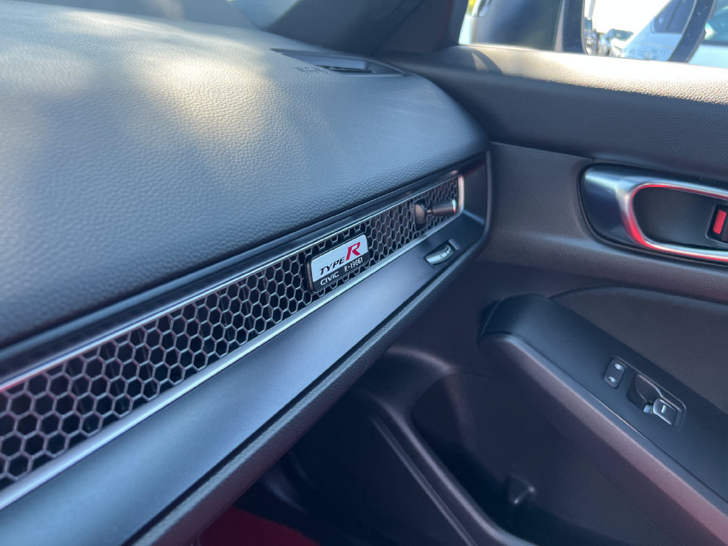 Used 2024 Honda Civic Type R image 21