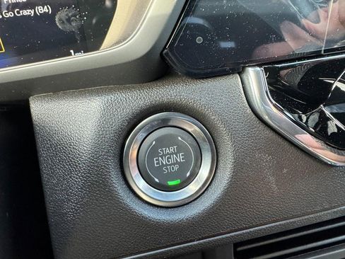 New 2026 Chevrolet Colorado W/T image 16