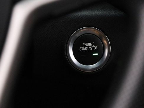 Used 2022 GMC Terrain SLE w/ Driver Convenience Package FWD image 14