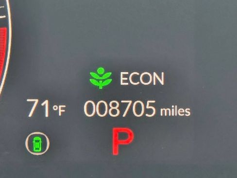 Used 2025 Honda Civic Sport image 36