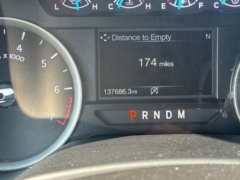 Used 2019 Ford Expedition Max XLT AWD/4WD image 16