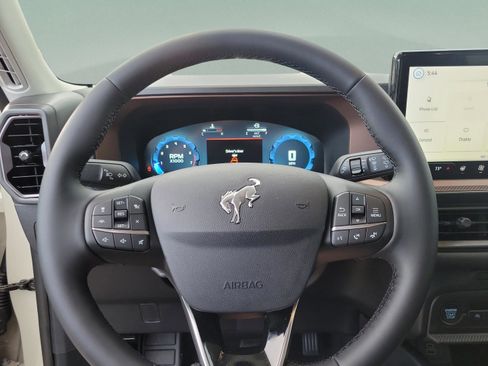 New 2025 Ford Bronco Sport Outer Banks image 12